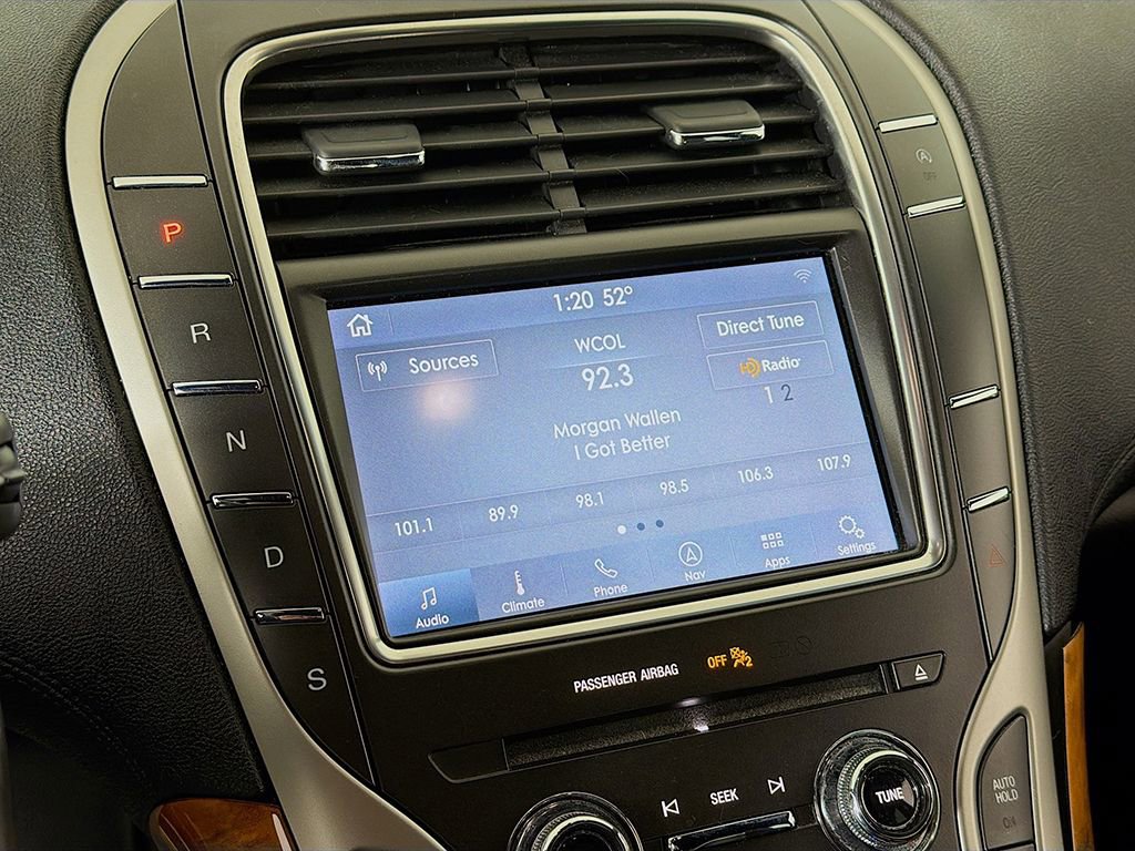 Used 2020 Lincoln Nautilus Reserve image 36