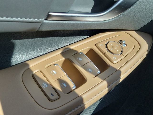 New 2025 Hyundai Sonata Limited image 16