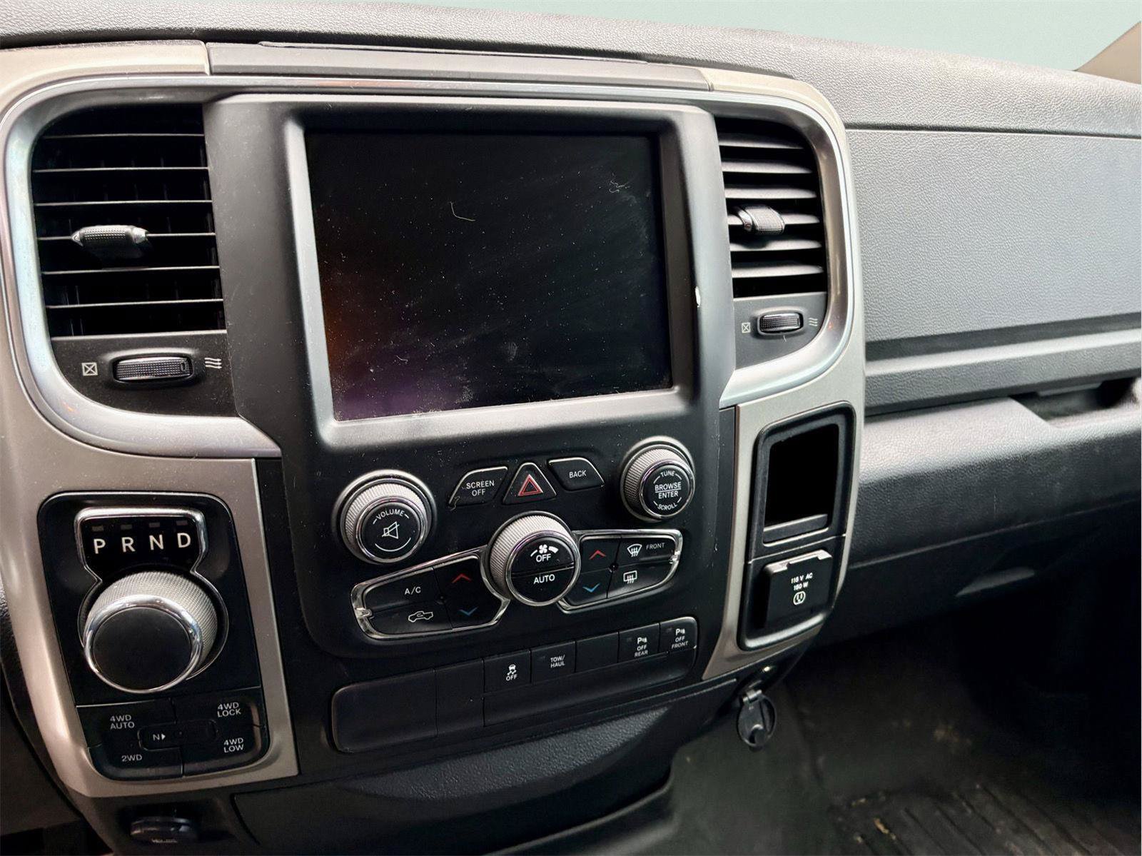 Used 2017 RAM 1500 Big Horn AWD/4WD image 18