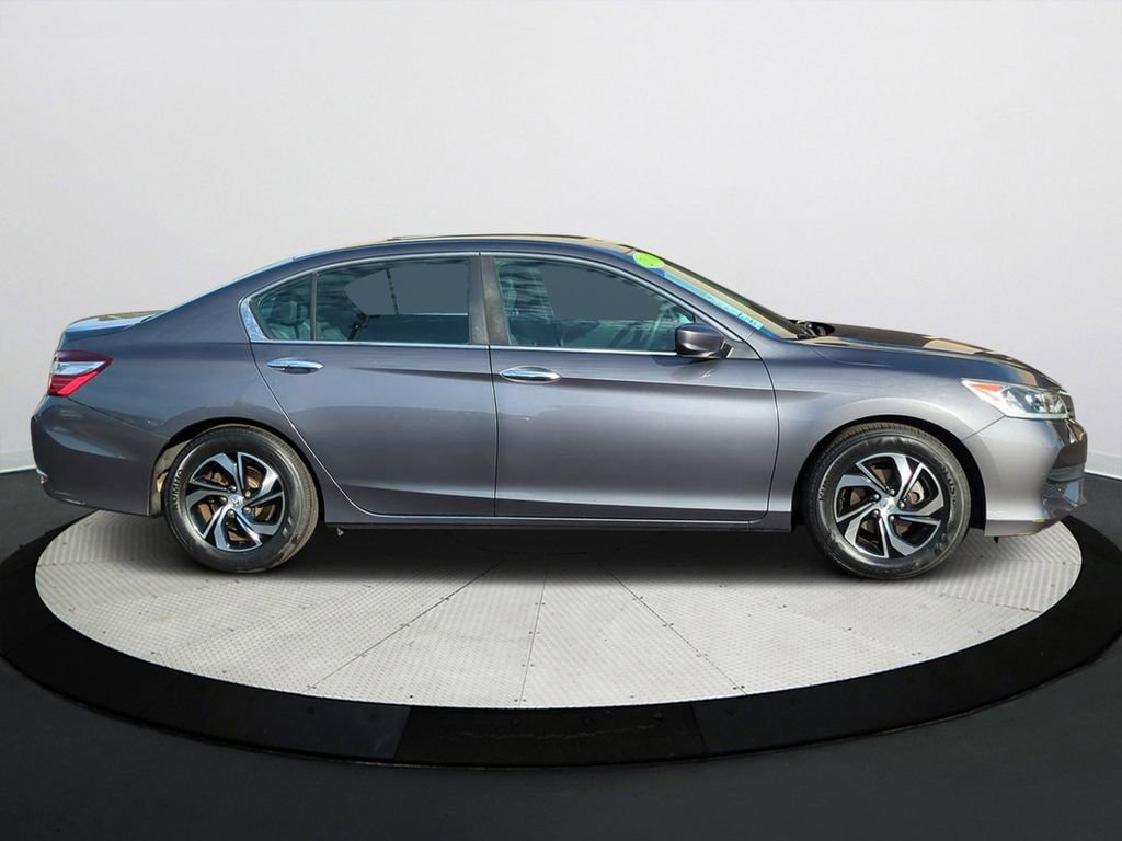 Used 2016 Honda Accord LX image 3