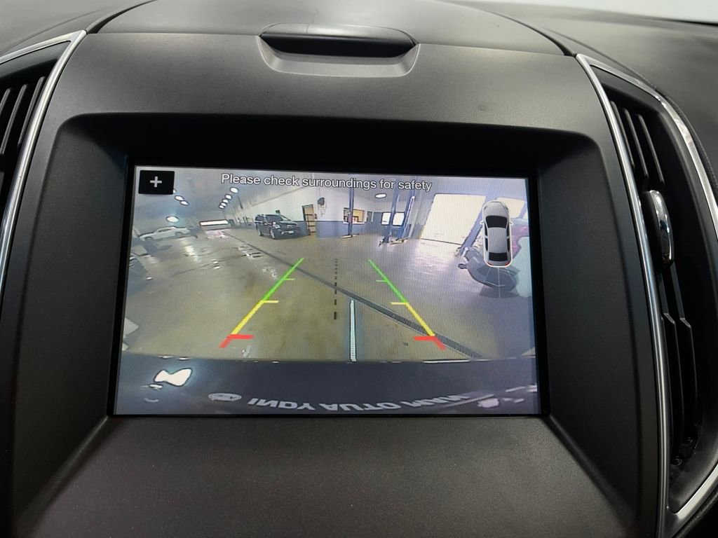 Used 2017 Ford Edge Titanium w/ Equipment Group 301A image 11