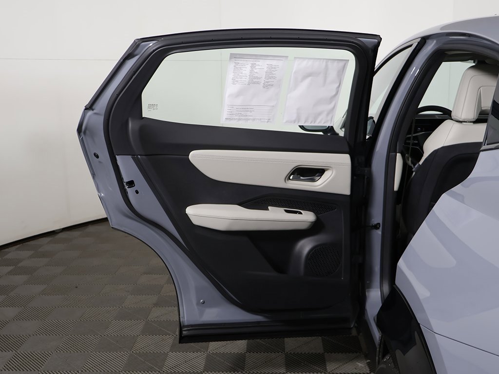 Used 2024 Nissan Ariya ENGAGE+ e-4ORCE image 22