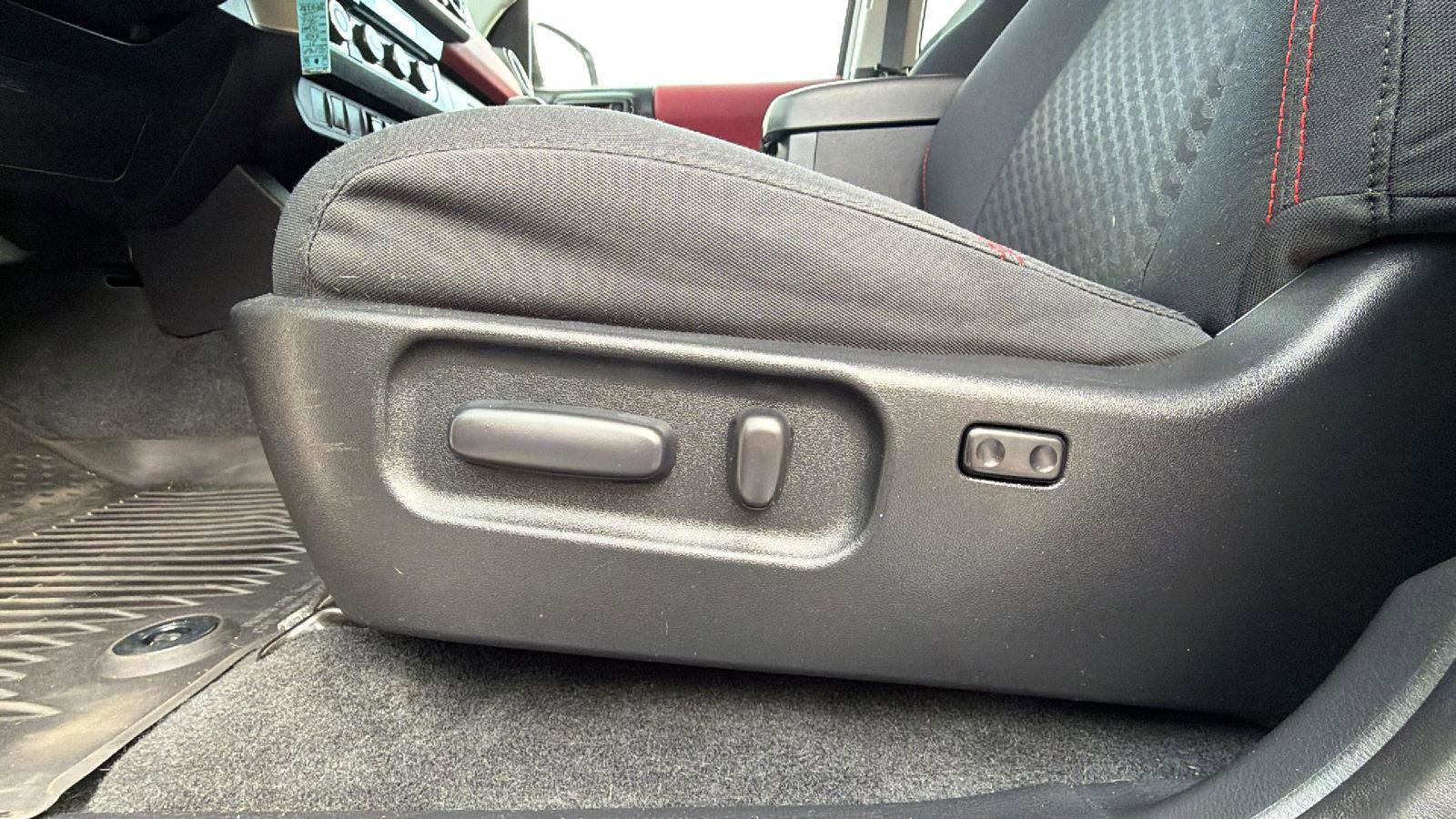 Used 2021 Toyota Tacoma SR5 image 15