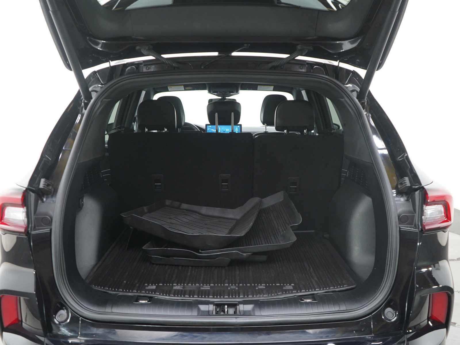 Used 2023 Ford Escape ST-Line Elite image 15