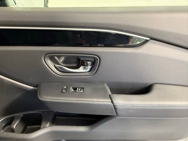 Used 2025 Honda Pilot Touring image 49