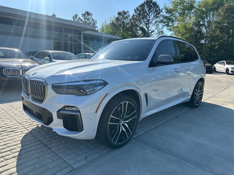 Used 2021 BMW X5 M50i image 6