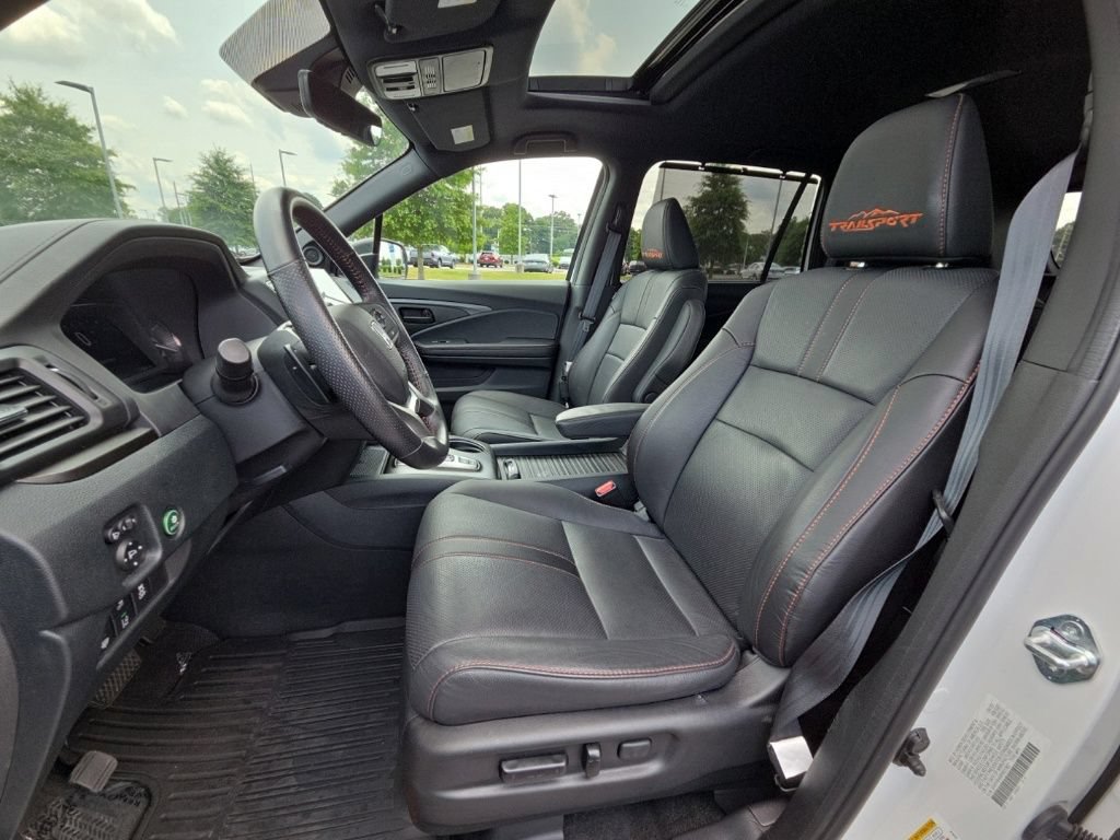 Used 2023 Honda Passport TrailSport image 17