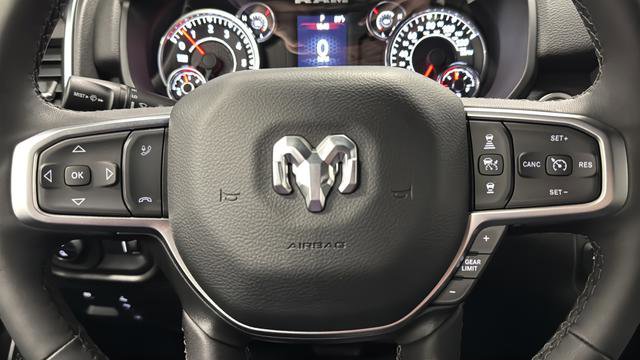 Used 2025 RAM 1500 Big Horn AWD/4WD image 15