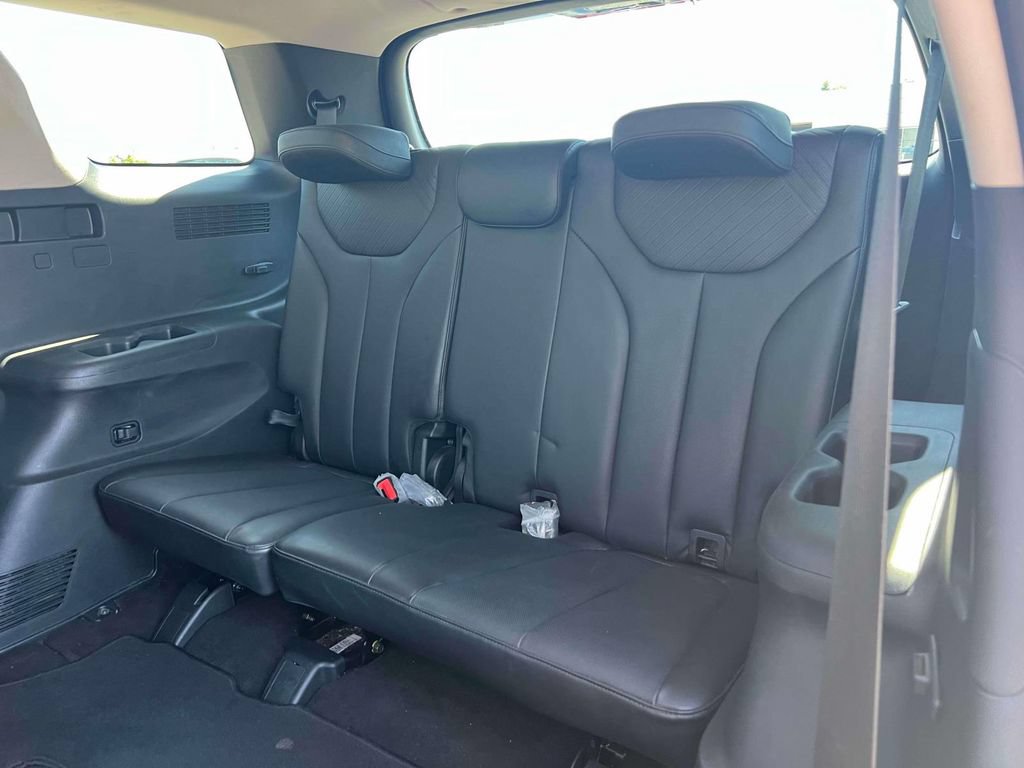 Used 2024 Hyundai Palisade SEL AWD/4WD image 17