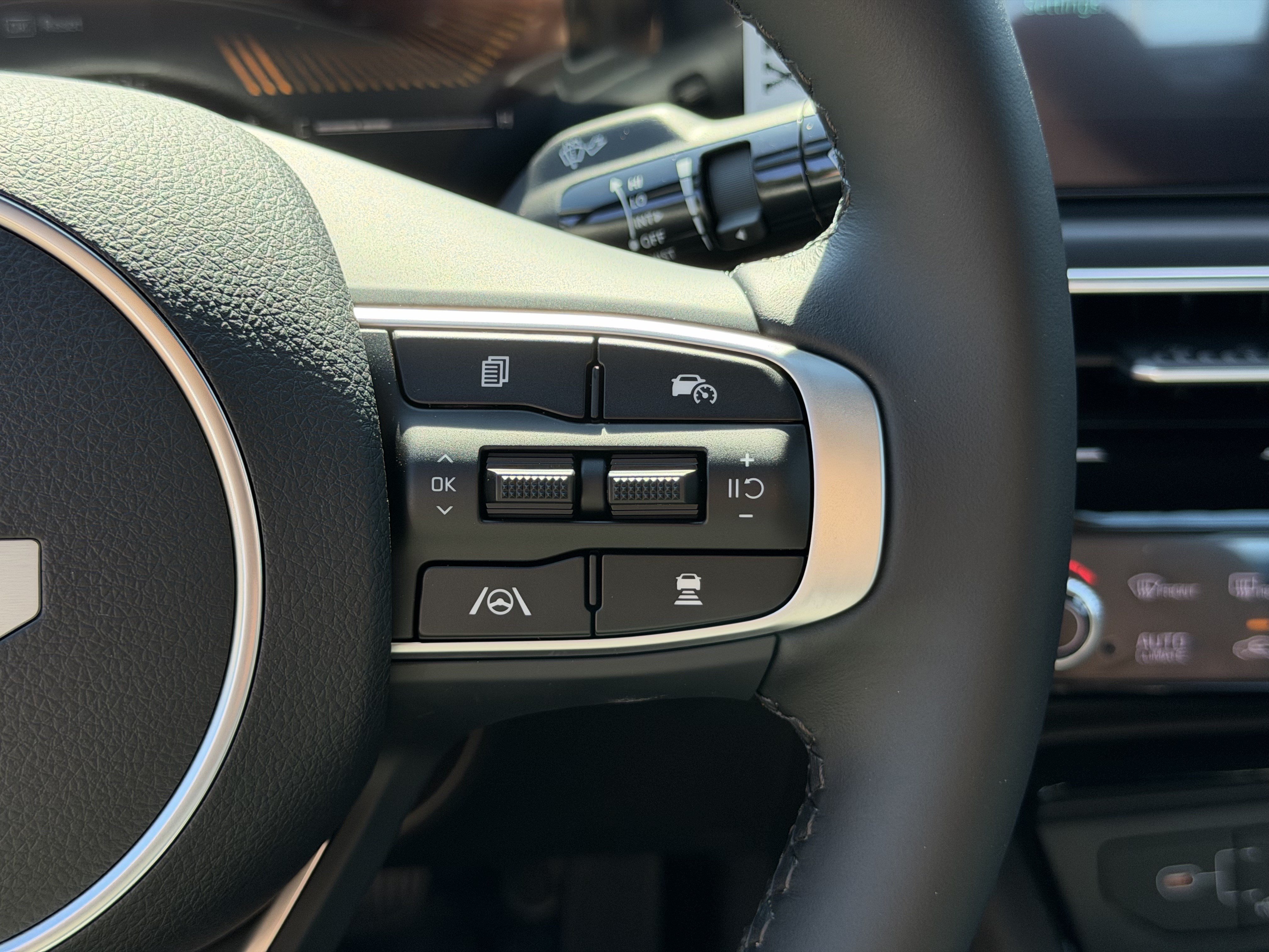 New 2026 Kia K5 GT-Line w/ GT-Line Premium Package FWD image 18