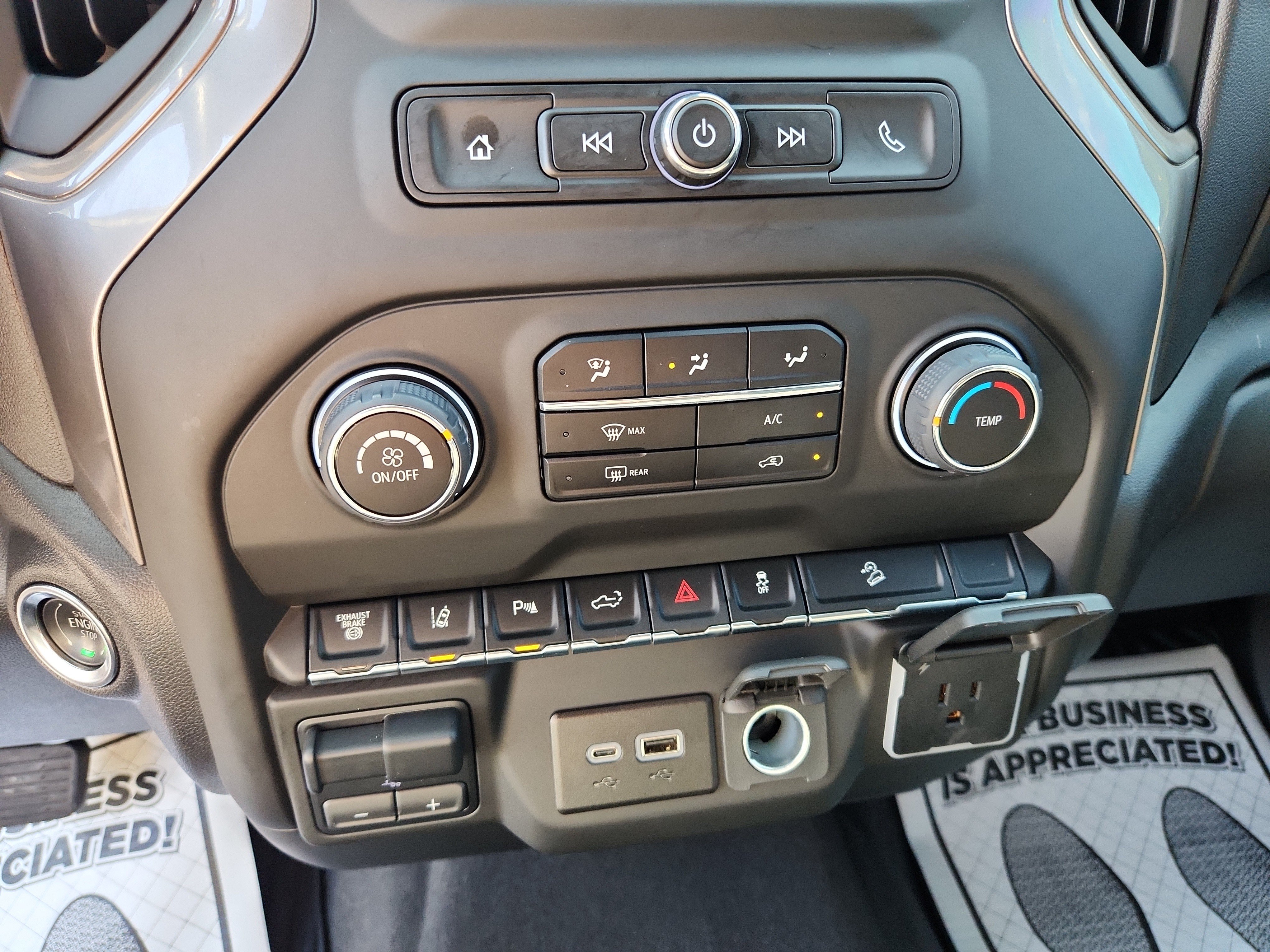 Used 2025 Chevrolet Silverado 2500 W/T AWD/4WD image 21