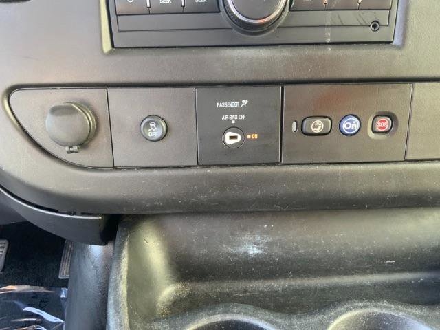 Used 2018 Chevrolet Express 3500 LT w/ LT Preferred Equipment Group RWD image 13