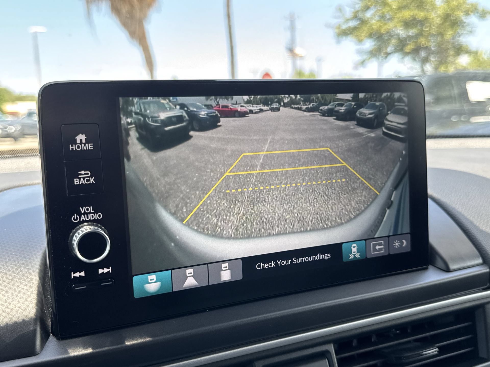 Used 2023 Honda Pilot EX-L image 25