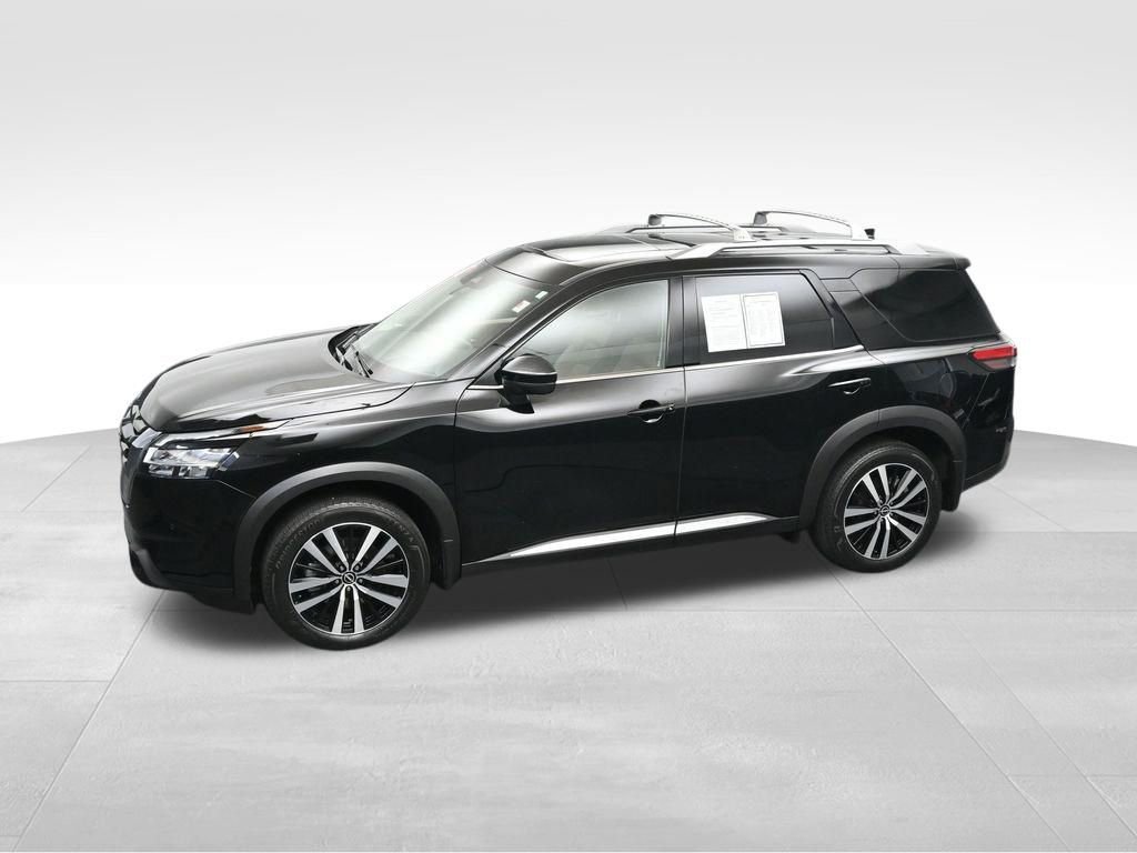 Used 2024 Nissan Pathfinder Platinum FWD image 34