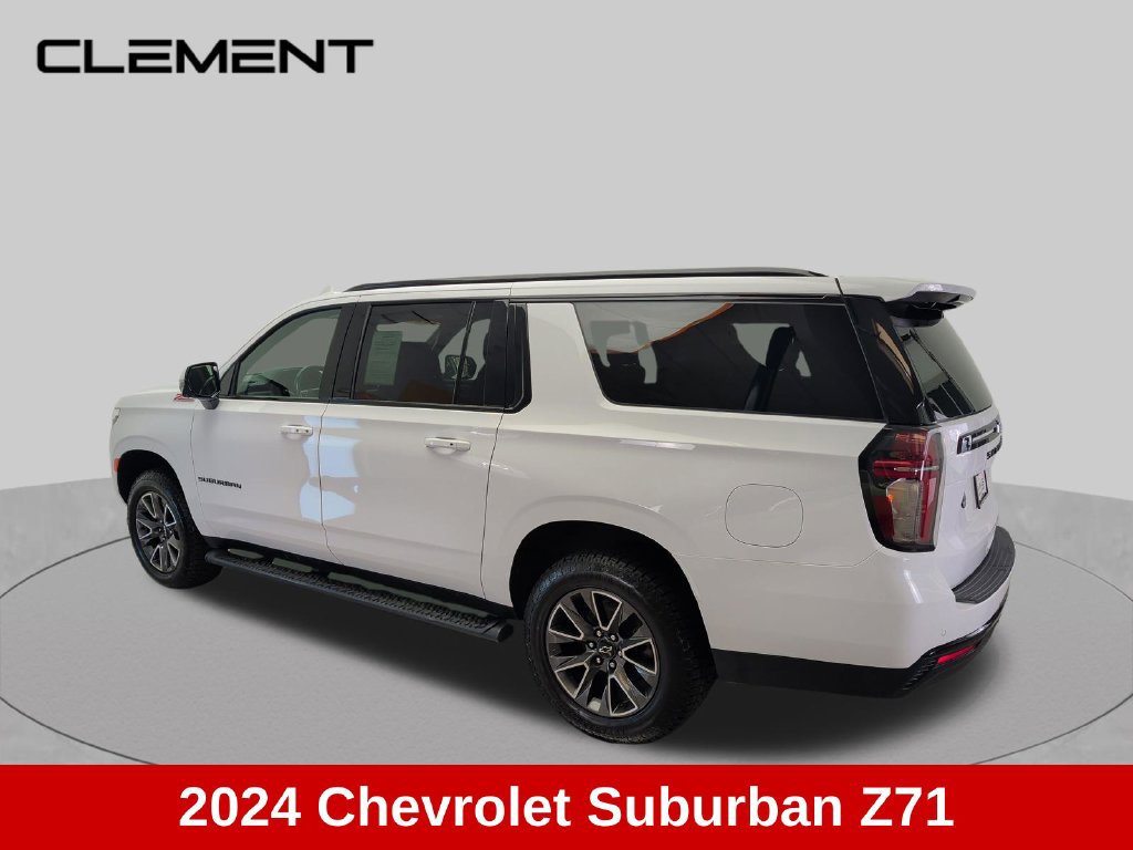 Used 2024 Chevrolet Suburban Z71 w/ Luxury Package AWD/4WD image 3