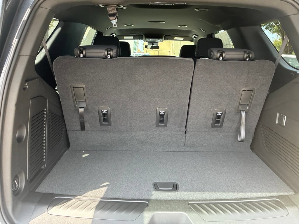 New 2026 Chevrolet Tahoe LS RWD image 9