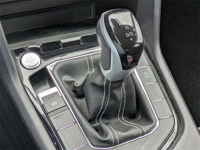 Used 2024 Volkswagen Taos SE image 19