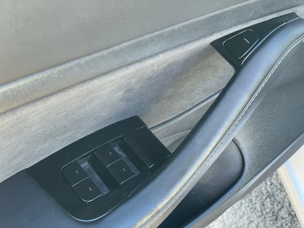 Used 2020 Tesla Model 3 image 11