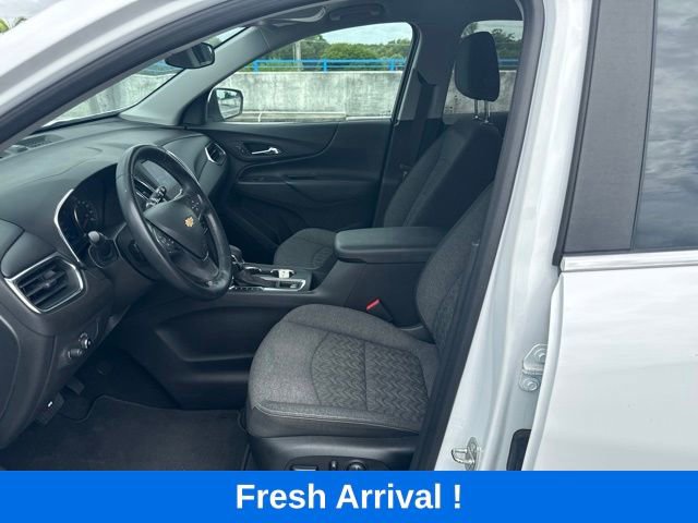 Used 2023 Chevrolet Equinox LT FWD image 2
