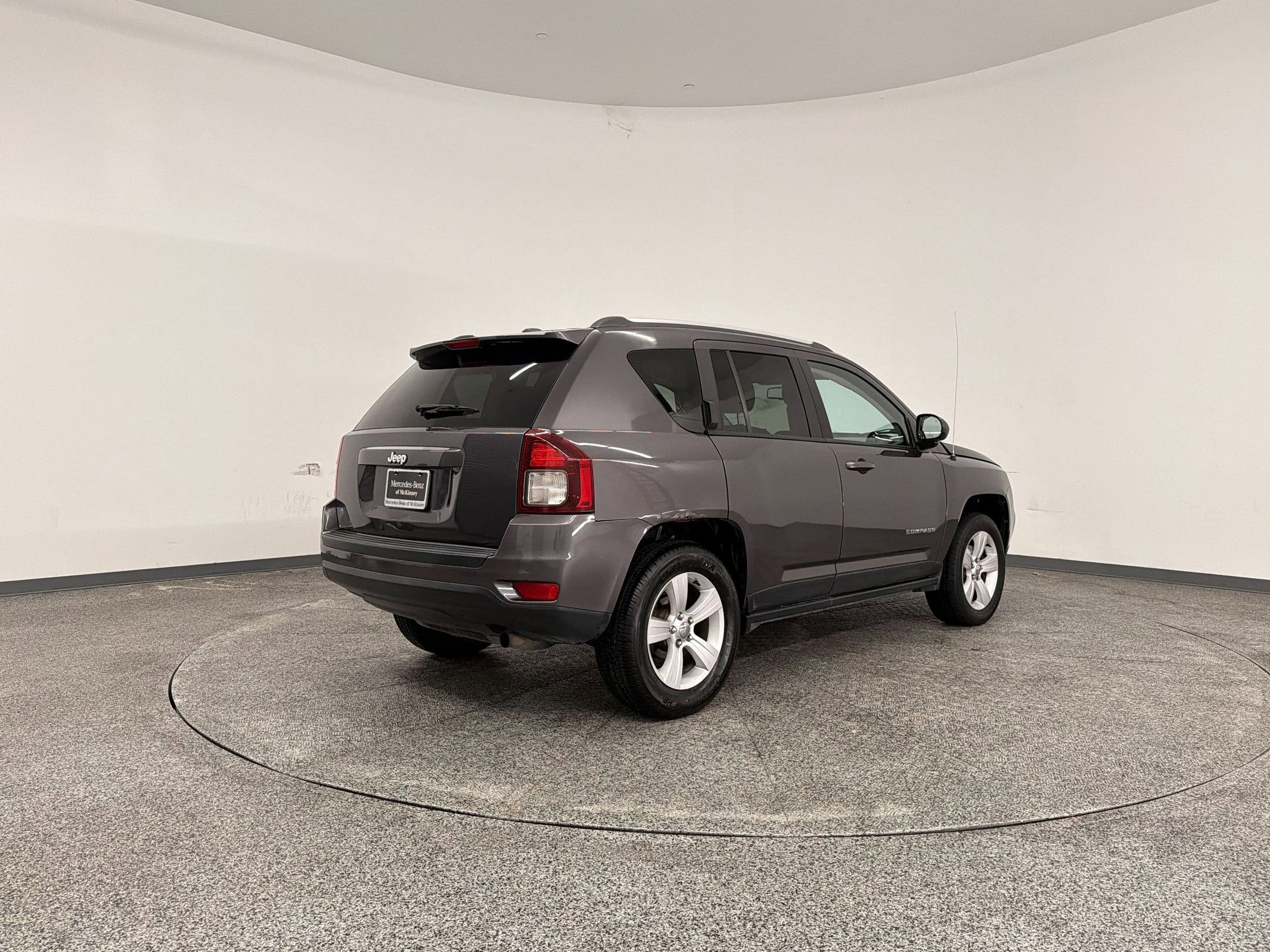 Used 2016 Jeep Compass Sport w/ Power Value Group AWD/4WD image 9