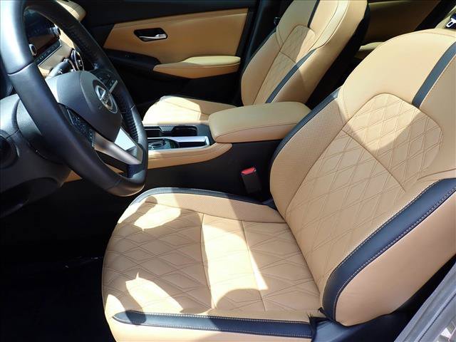 Used 2022 Nissan Sentra SV w/ SV Premium Package FWD image 11