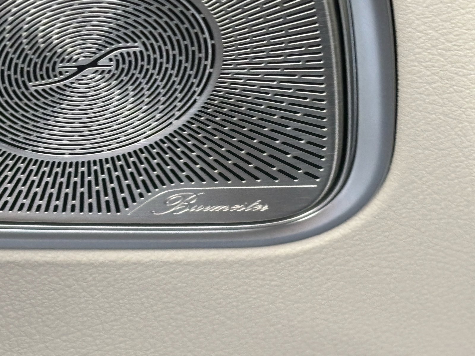 Used 2024 Mercedes-Benz GLC 300 image 31