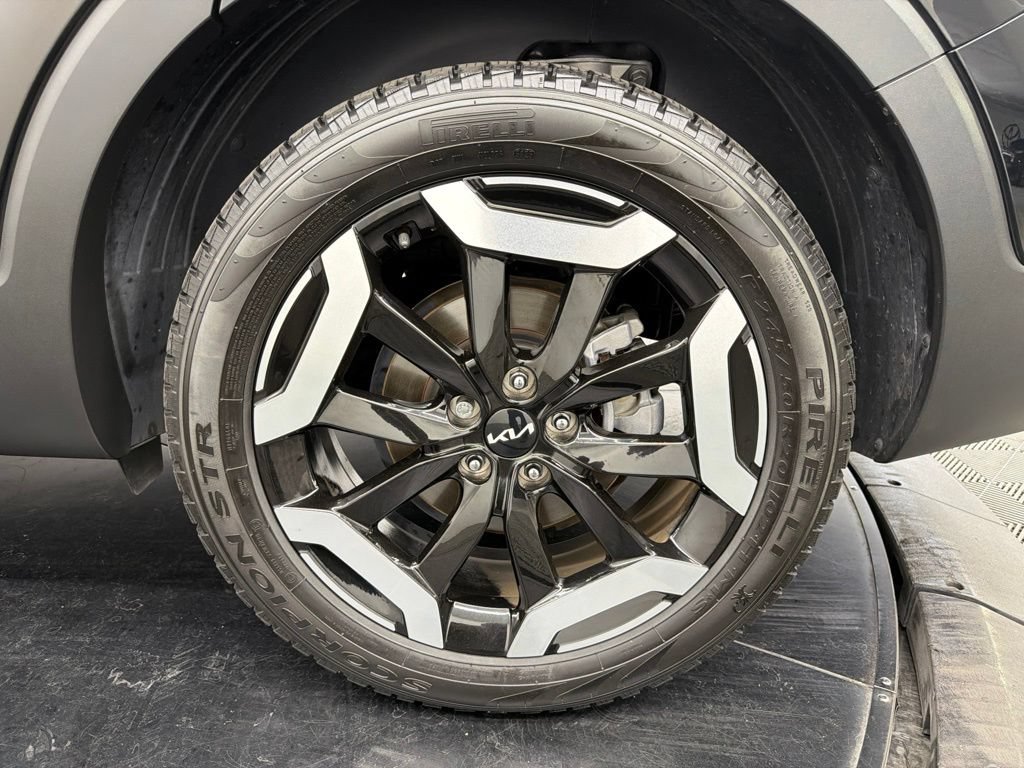 Used 2024 Kia Telluride S w/ S Sunroof Package FWD image 16