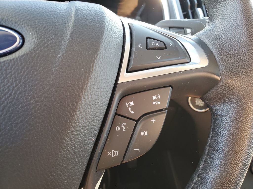 Used 2021 Ford Edge SEL w/ Convenience Package image 17