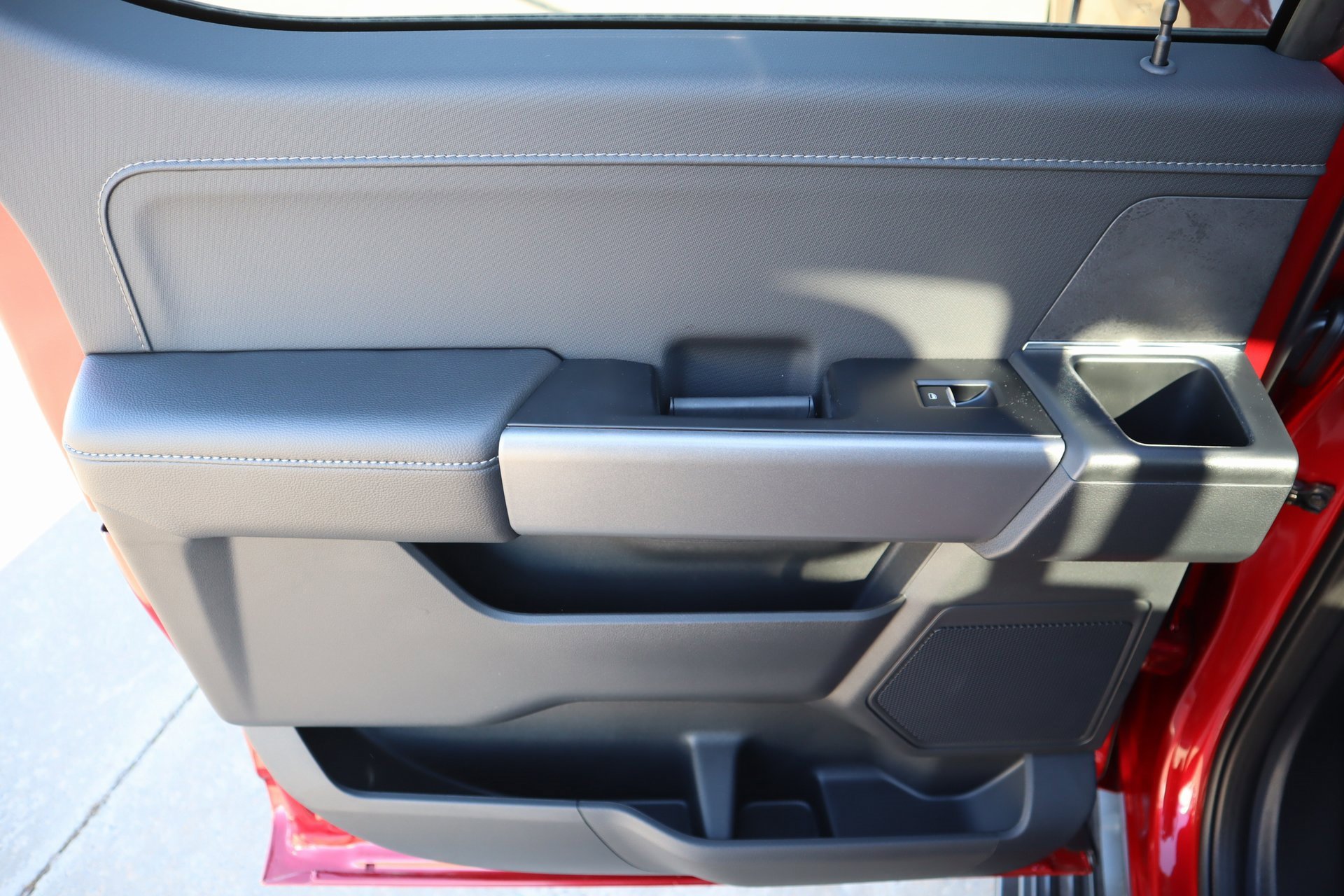 New 2025 Ford F150 XLT w/ Equipment Group 302A MID image 18