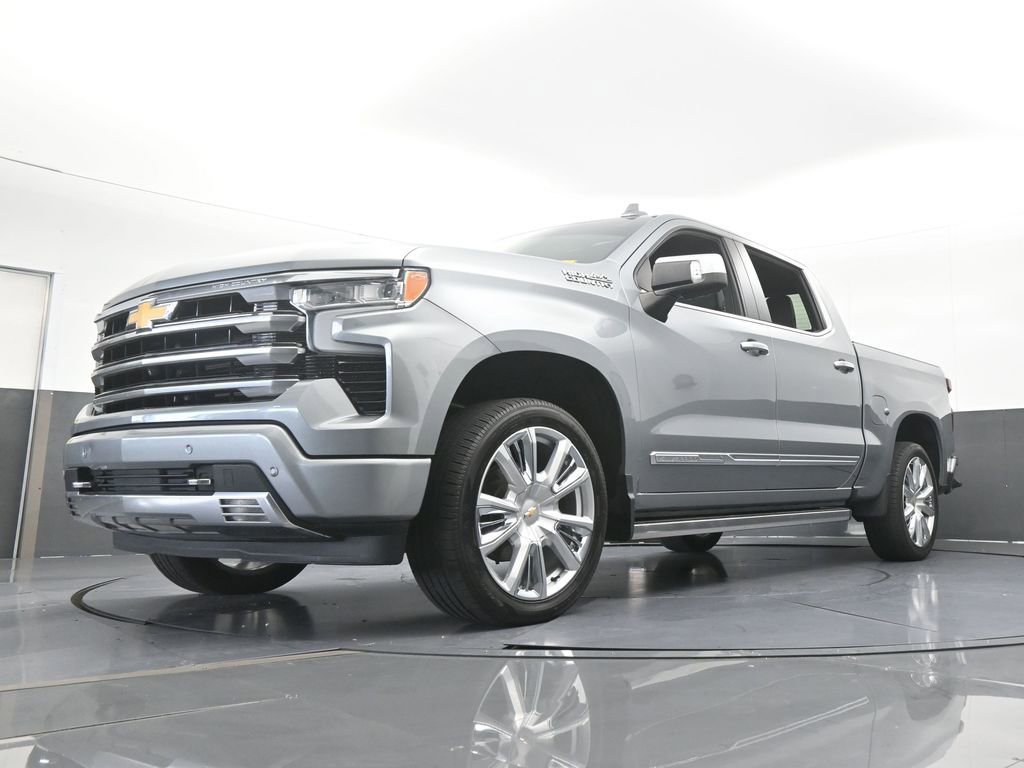 Used 2023 Chevrolet Silverado 1500 High Country w/ High Country Premium Package AWD/4WD image 62