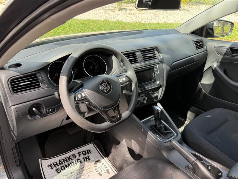 Used 2016 Volkswagen Jetta S FWD image 10