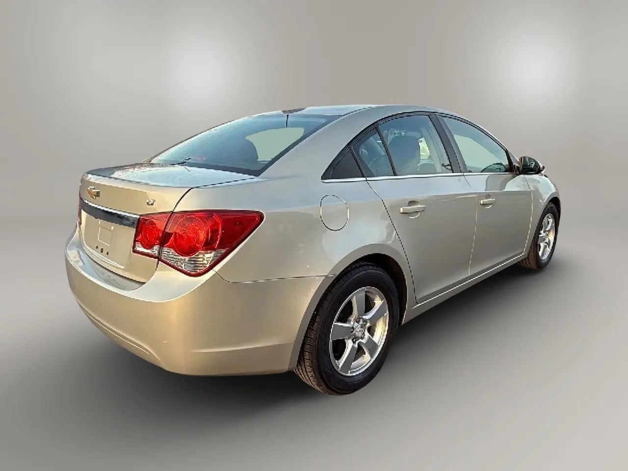 Used 2015 Chevrolet Cruze LT image 5