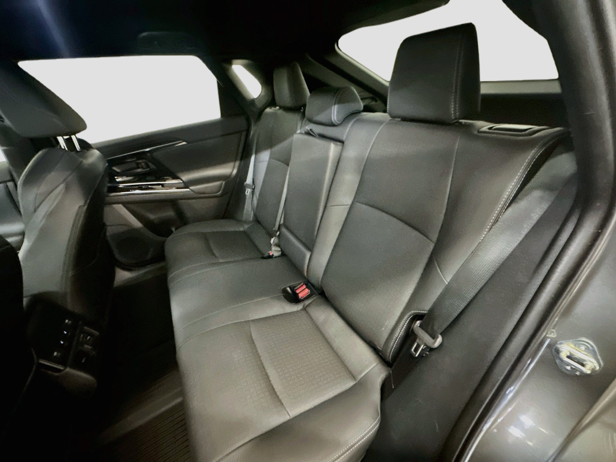 Used 2023 Subaru Solterra AWD image 29
