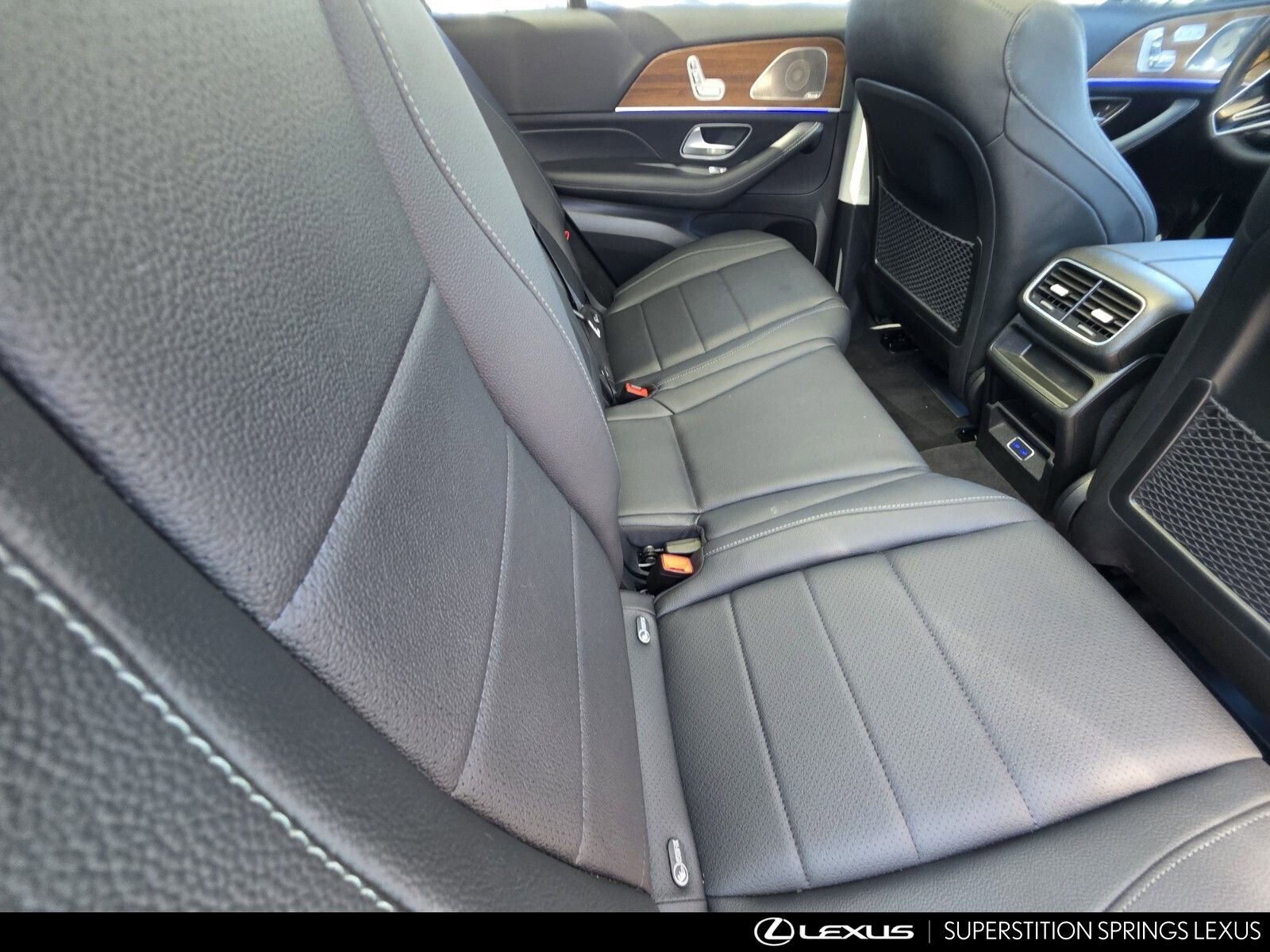 Used 2024 Mercedes-Benz GLE 350 4MATIC image 30