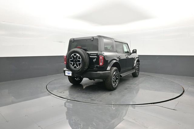 New 2026 Ford Bronco Outer Banks image 7