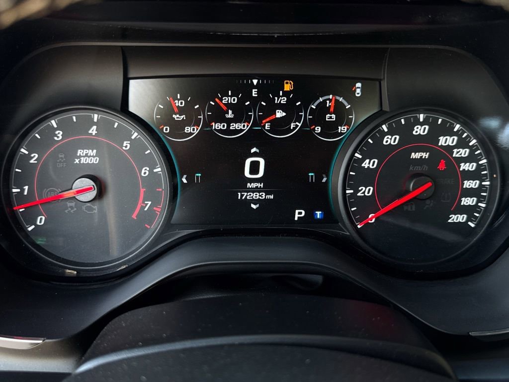 Used 2017 Chevrolet Camaro SS RWD image 13