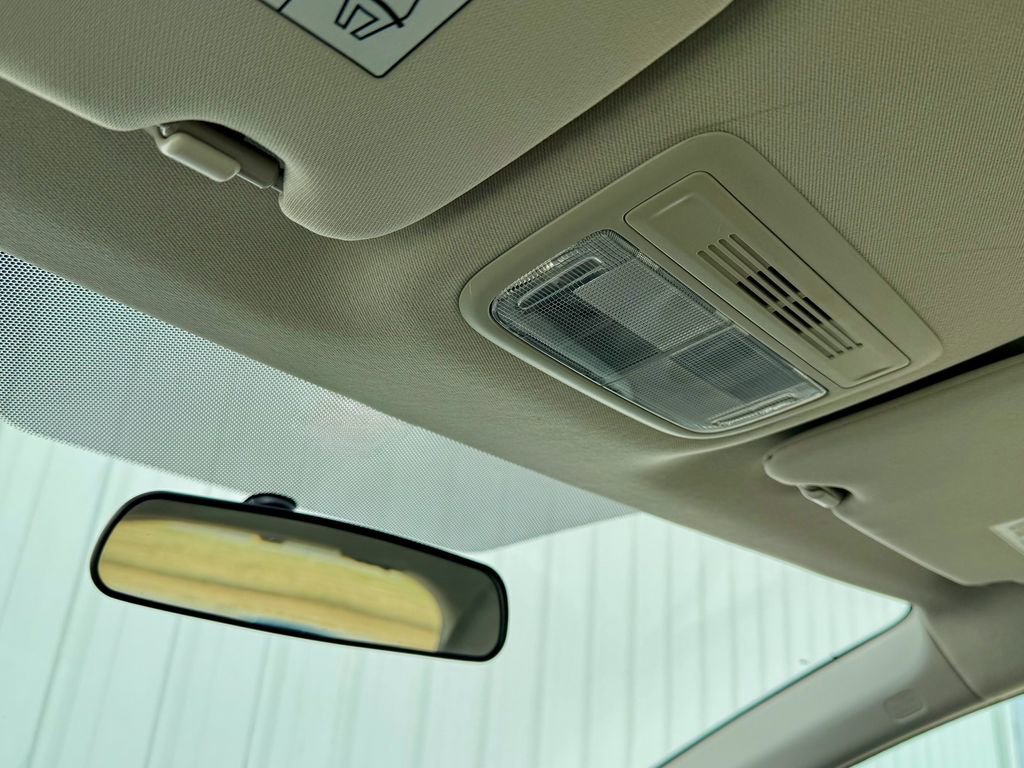 Used 2016 Honda HR-V LX image 24