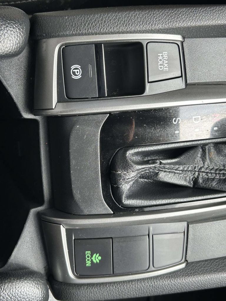 Used 2019 Honda Civic Sport image 20
