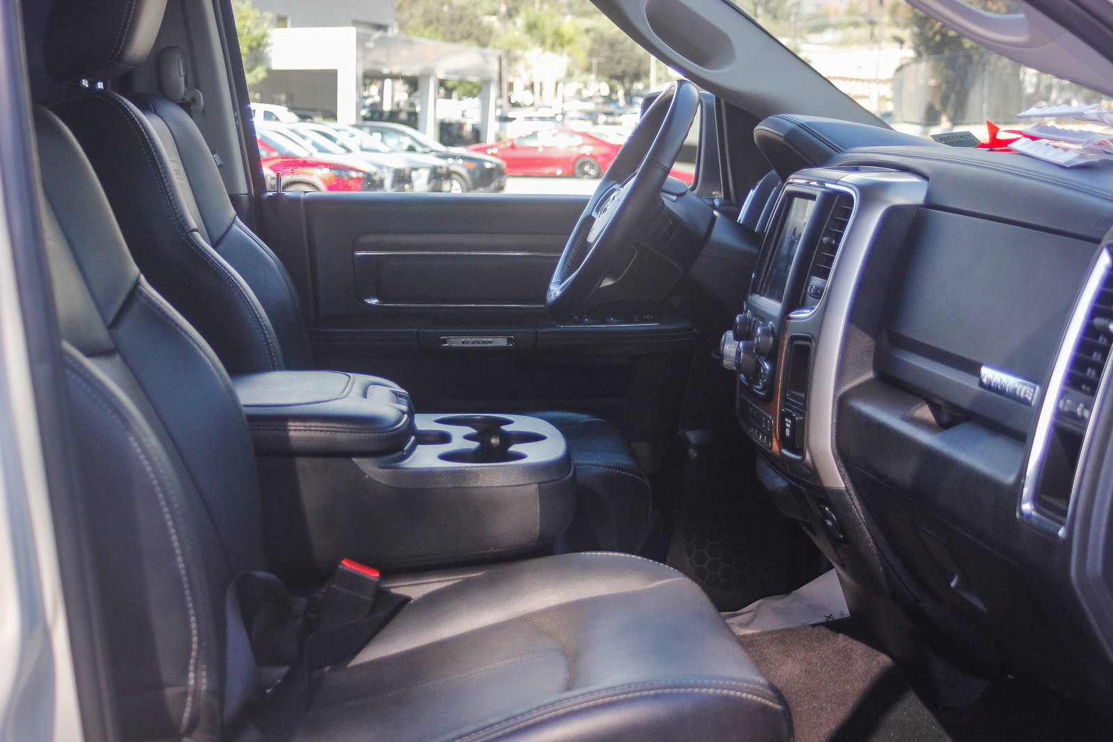 Used 2018 RAM 1500 Laramie w/ Convenience Group image 16