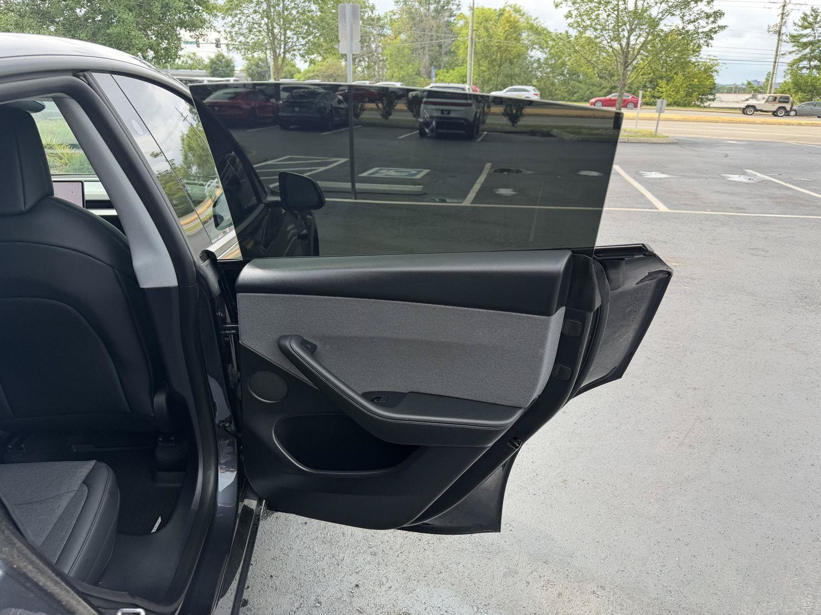 Used 2026 Tesla Model Y 2WD image 18