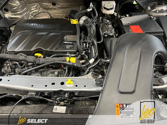 Used 2025 Chevrolet Trax LT w/ Driver Confidence Package FWD image 26