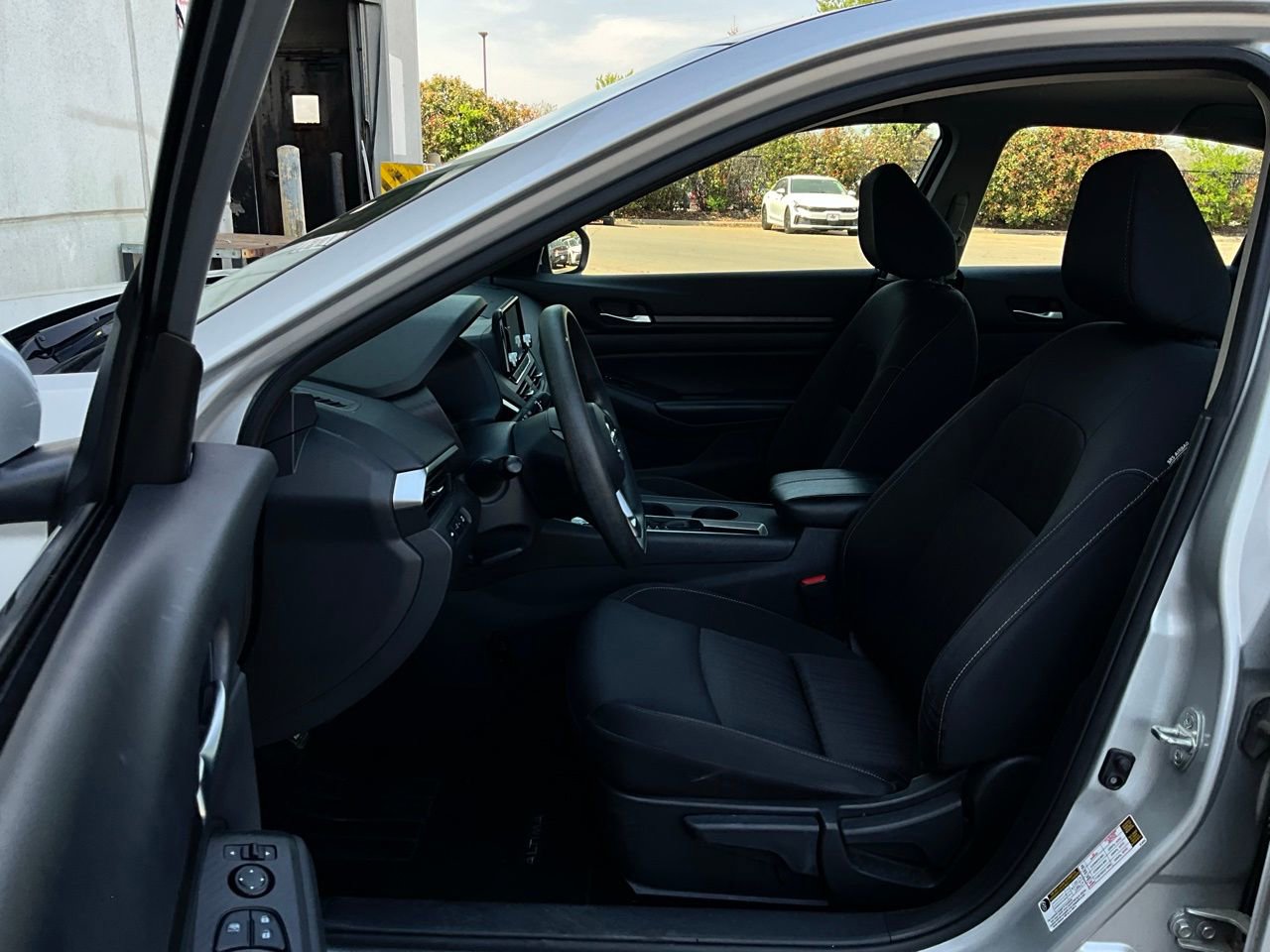 Used 2022 Nissan Altima 2.5 S image 10