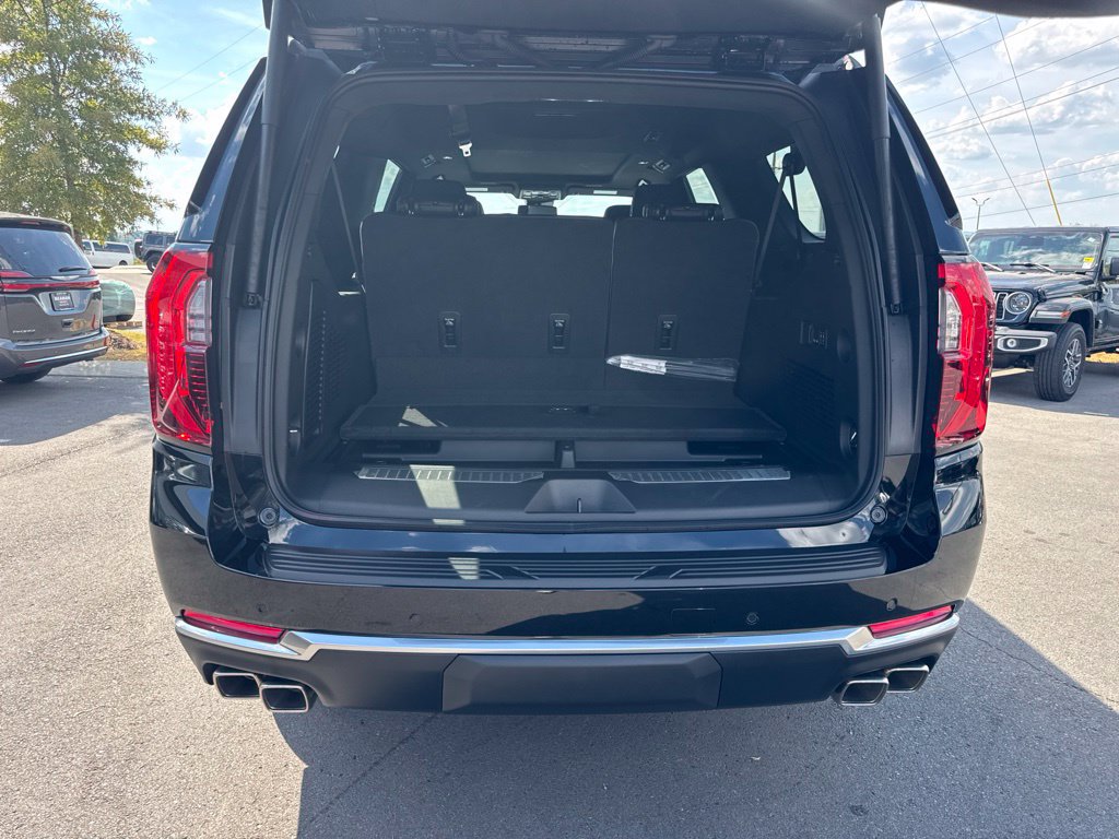 New 2026 GMC Yukon XL Denali w/ Sun & Power Step Package AWD/4WD image 33