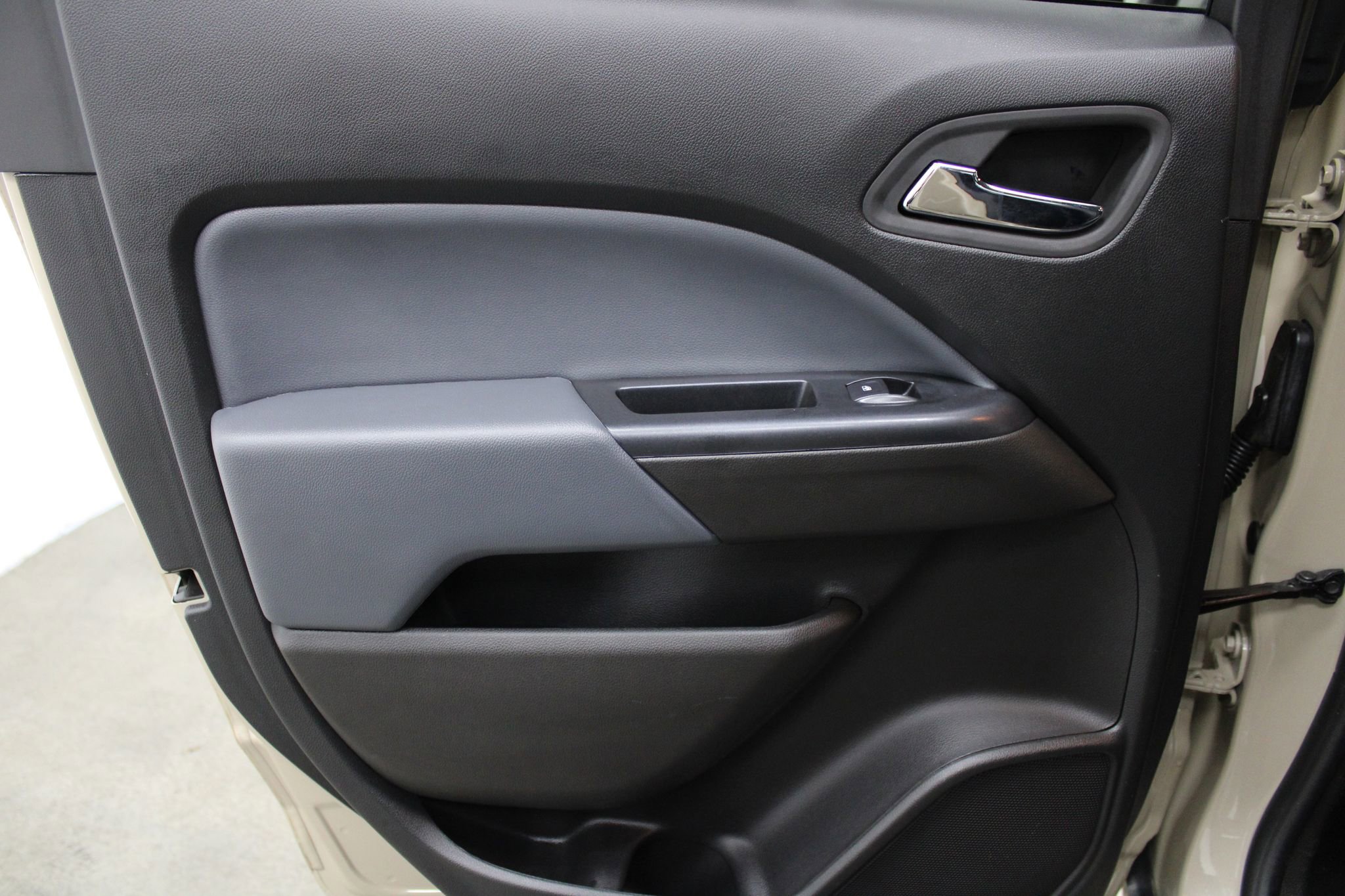 Used 2022 Chevrolet Colorado Z71 image 17
