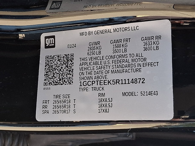 Used 2024 Chevrolet Colorado Trail Boss AWD/4WD image 28
