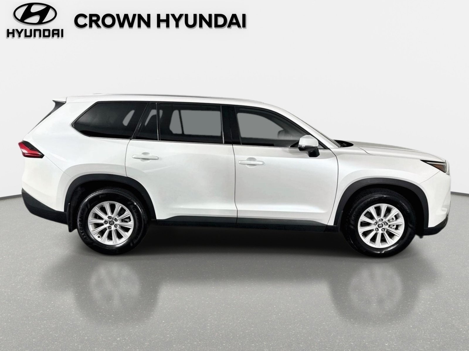 Used 2024 Toyota Grand Highlander AWD Hybrid image 5