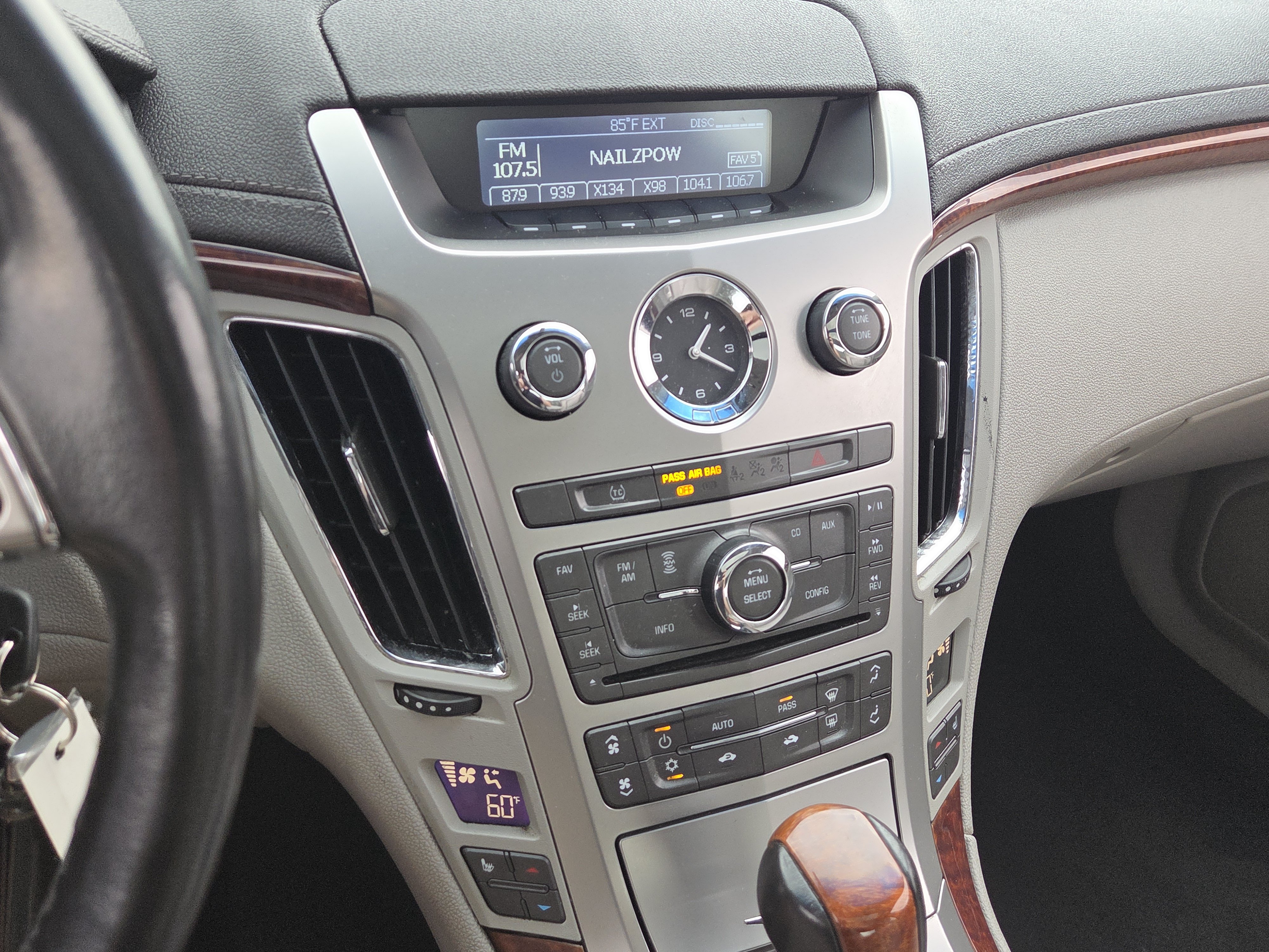 Used 2011 Cadillac CTS Luxury AWD/4WD image 16