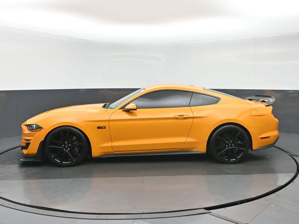 Used 2018 Ford Mustang GT Premium w/ Equipment Group 401A RWD image 6