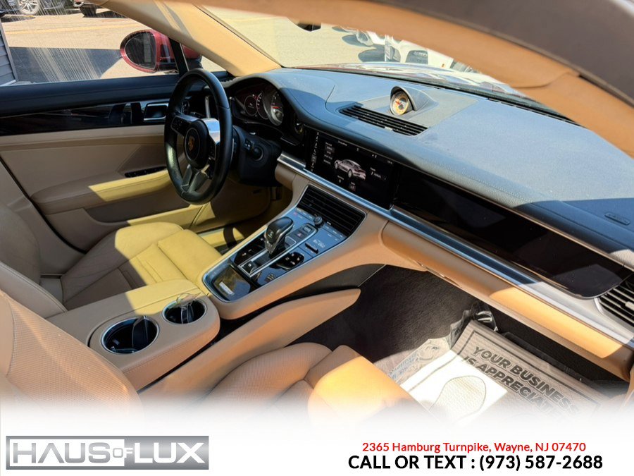 Used 2018 Porsche Panamera 4 w/ Premium Package Plus AWD/4WD image 4