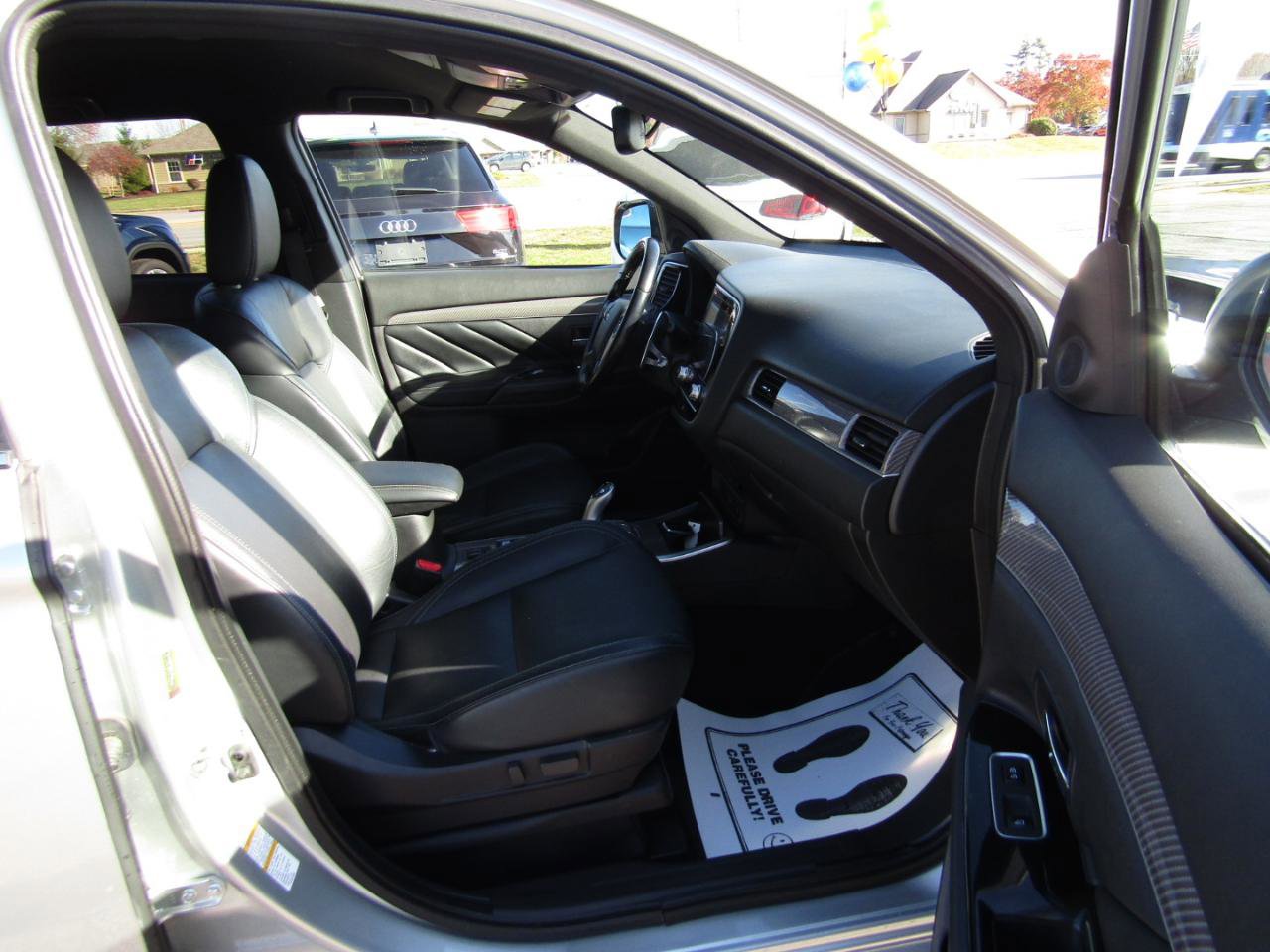 Used 2022 Mitsubishi Outlander SEL AWD/4WD image 27